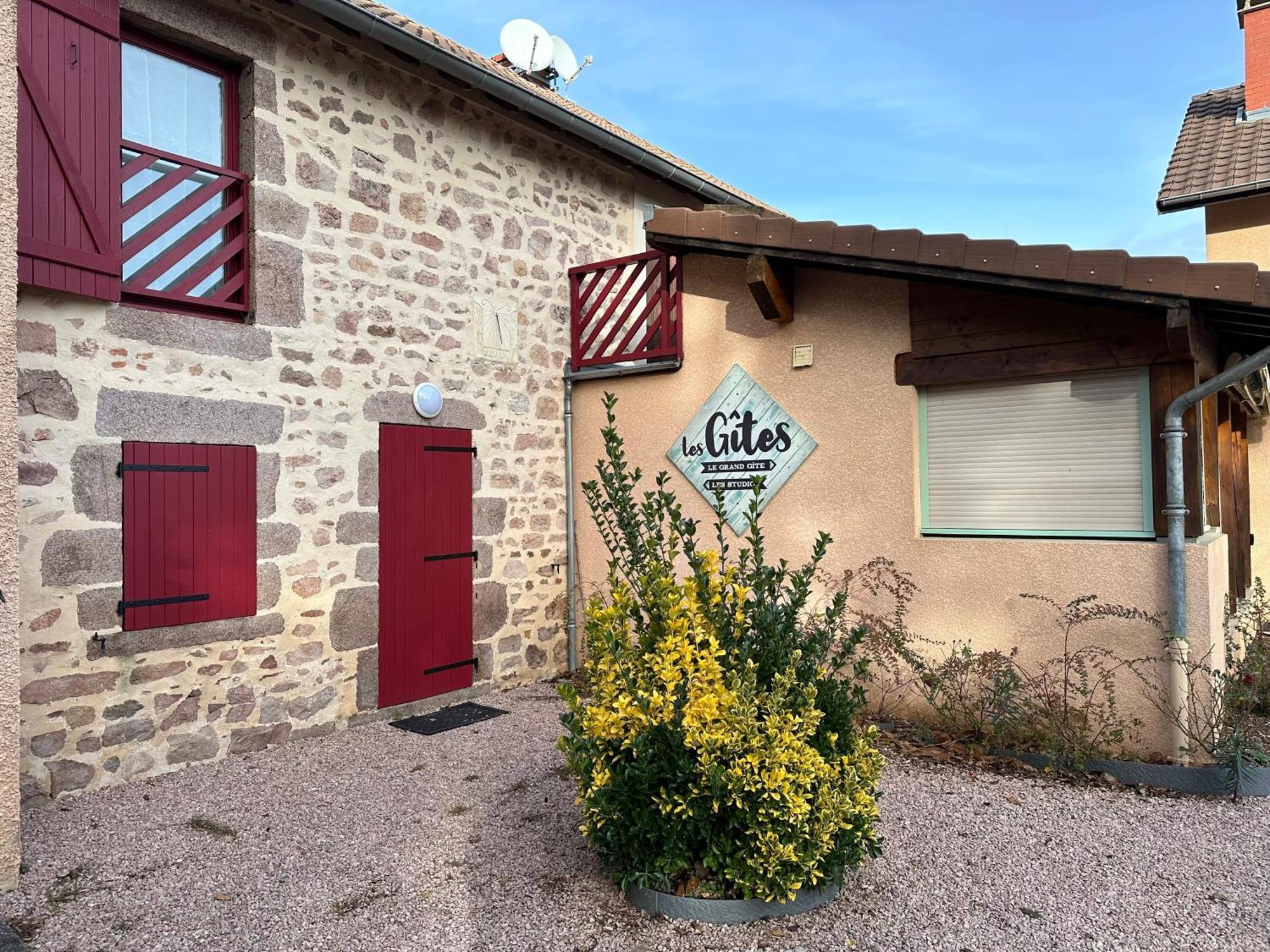 Du Cote De Chez Sam Hotel Andelaroche Exterior photo